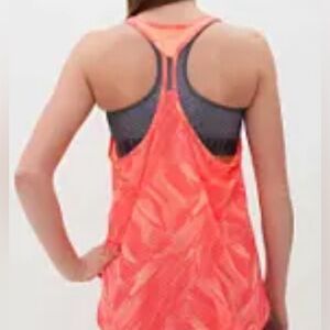 under Armour Coral Racerback Athletic Heat Gear Tank Top youth large